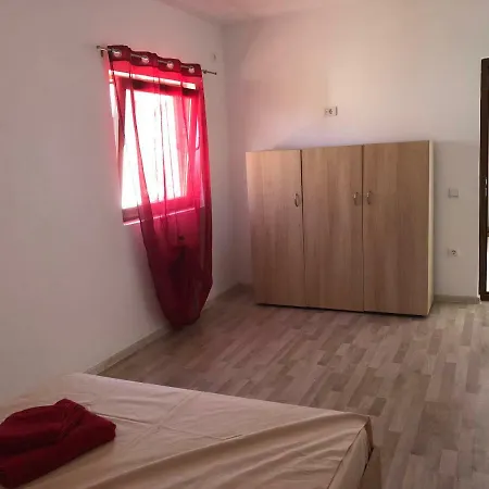 Vila Miral *